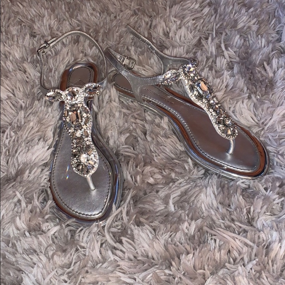 BARELY WORN sandals!!